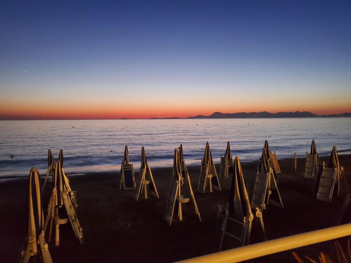 Hotel Residence La Darsena Agropoli Esterno foto