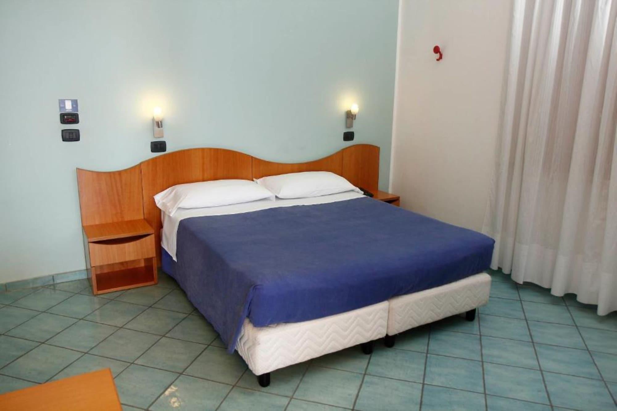 Hotel Residence La Darsena Agropoli Esterno foto