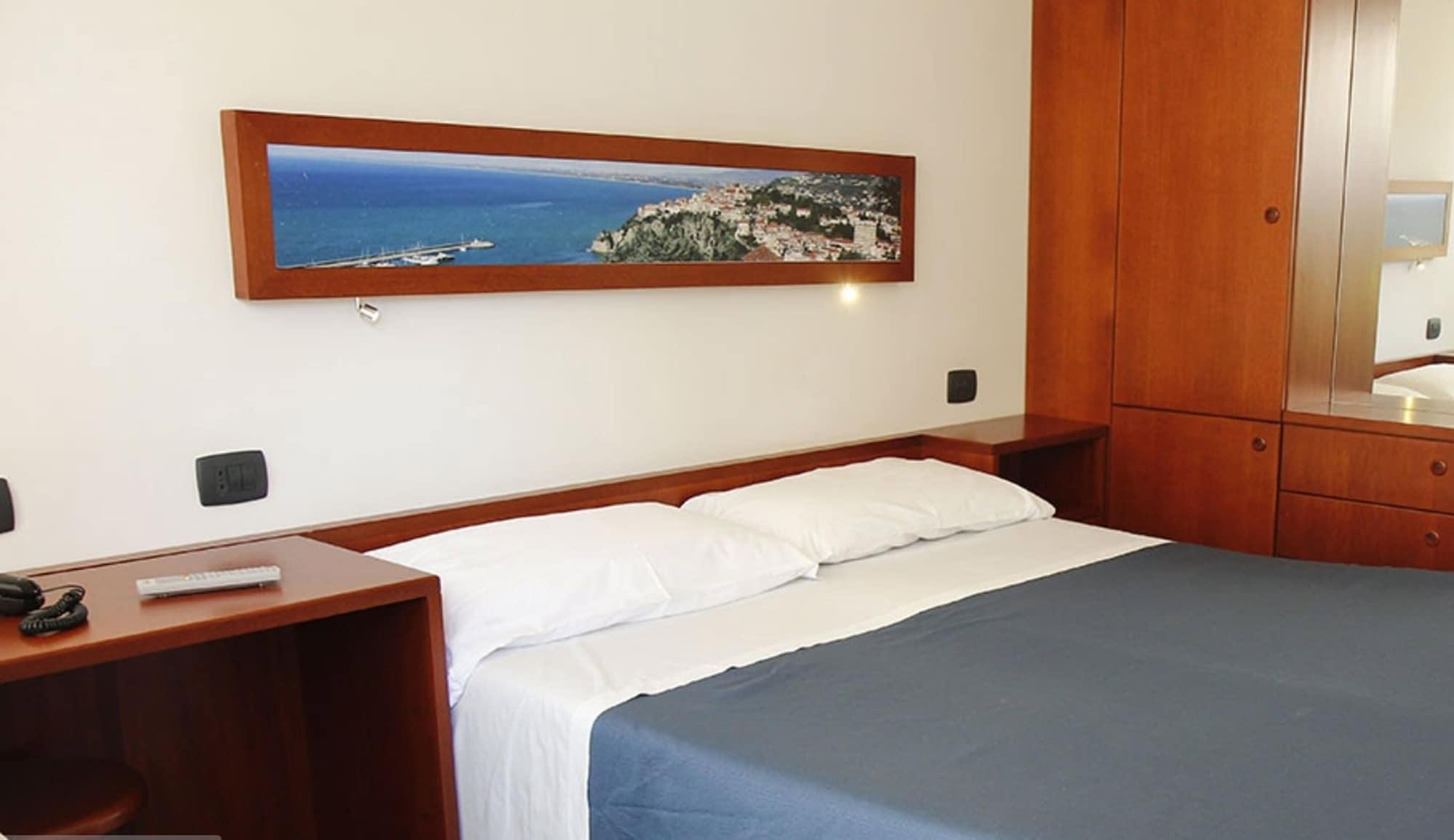 Hotel Residence La Darsena Agropoli Esterno foto
