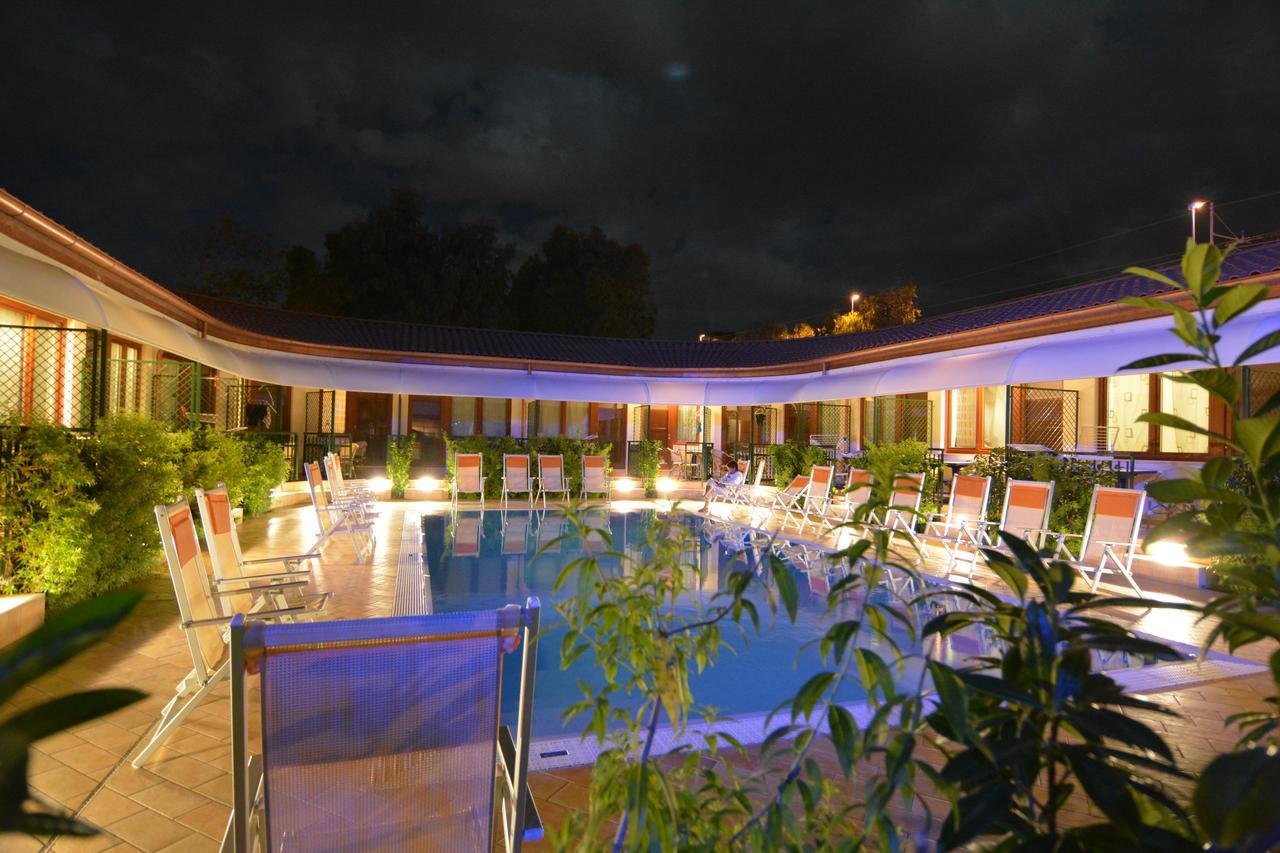 Hotel Residence La Darsena Agropoli Esterno foto
