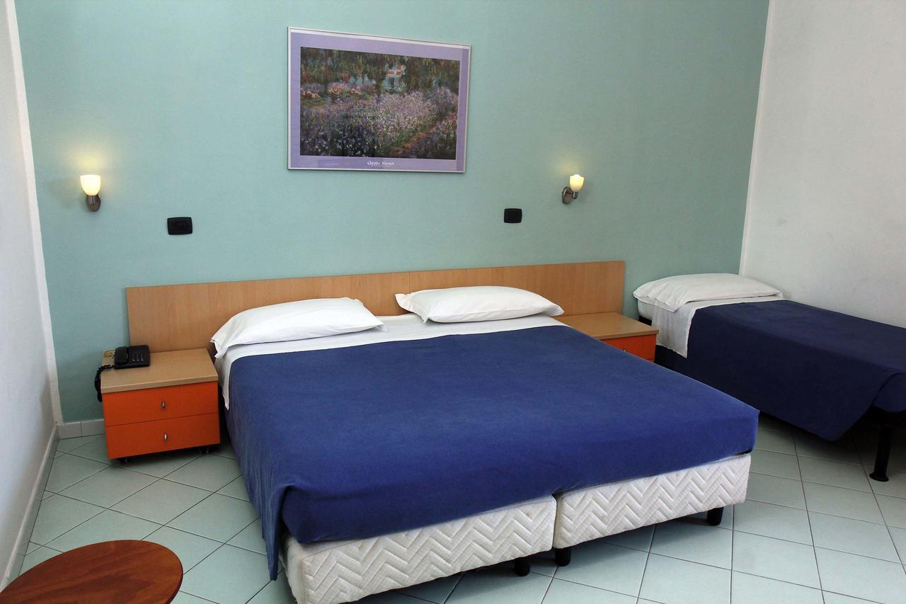 Hotel Residence La Darsena Agropoli Esterno foto